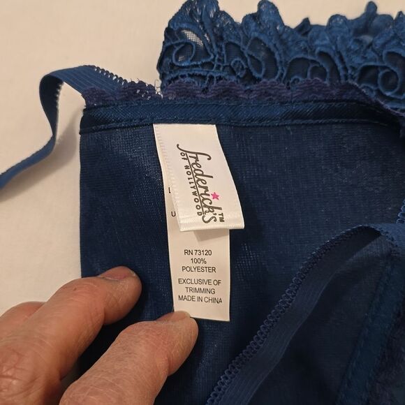 - FREDERICKS OF HOLLYWOOD LACE BROCADE/UNDERWEAR SET SIZE 36 - Picture 4 of 10